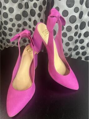 Gianni Bini Pink Bow-Tie Chunky Heel Pumps  Size 8.5 Excellent Condition